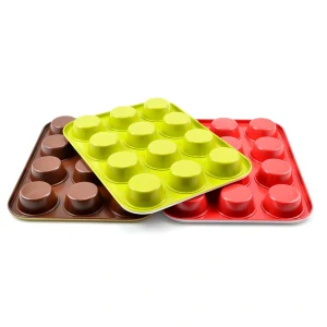 Keramická forma na muffiny 12 ks