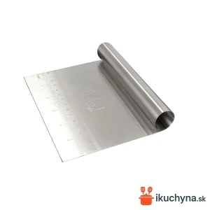 Krájač na cesto nerezový 15 cm