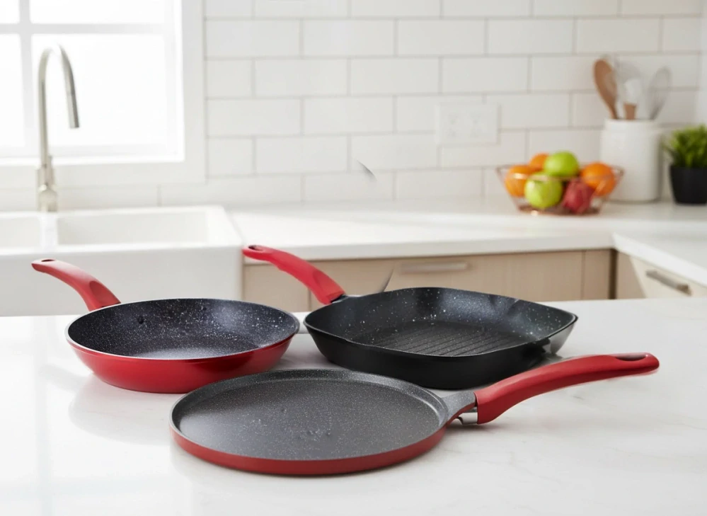 Súprava troch panvíc do kuchyne