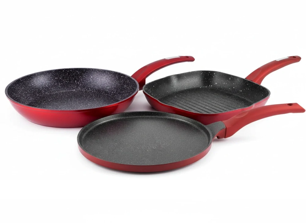 Súprava troch panvíc do kuchyne